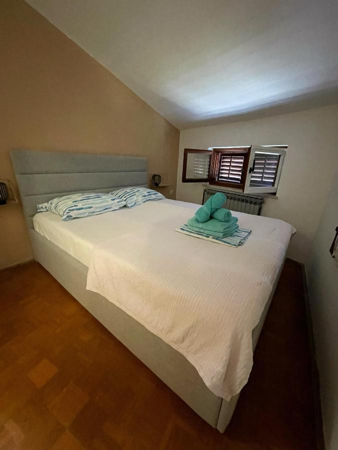 Apartment Zora In The Center Of Crikvenica Exterior photo